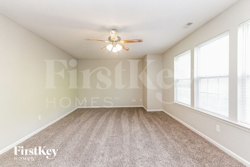 Building Photo - 5121 Flame Way