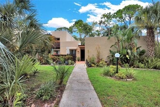 Building Photo - 120 Pinebrook Dr