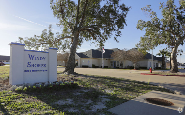 Office/Entrance - Windy Shores