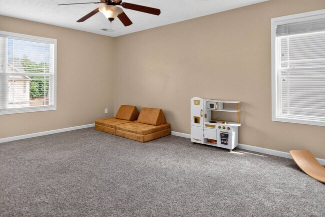 Building Photo - 1156 Meachem Dr