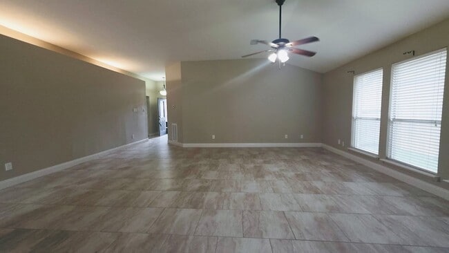 Building Photo - 20838 Kings Clover Ct