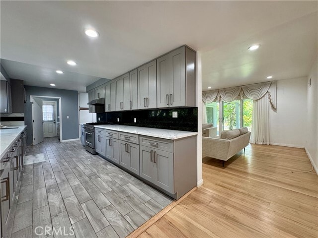 Building Photo - 3030 San Juan Dr
