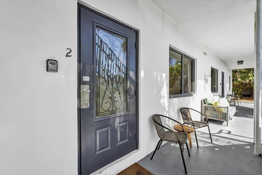 Building Photo - 333 Walnut St