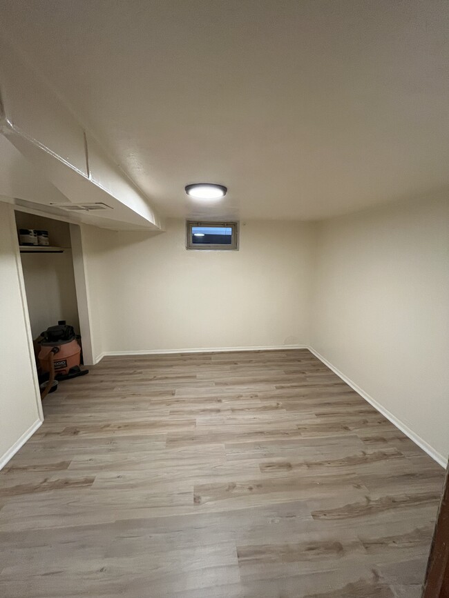 Building Photo - 7165 W 30th Ave