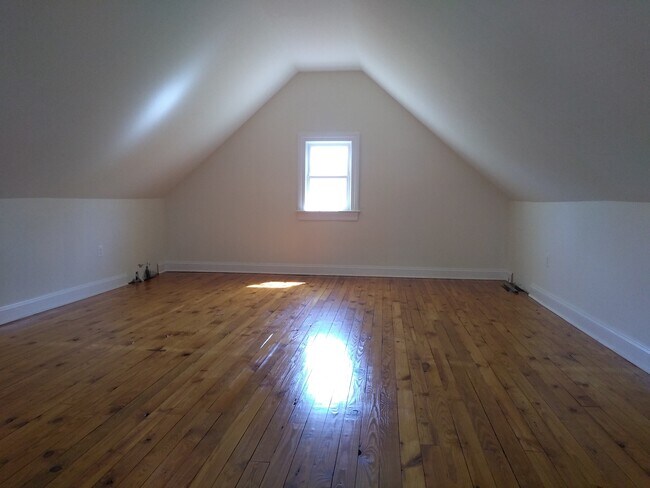 Building Photo - 5334 Nebraska Ave NW