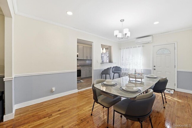 Building Photo - 238 E 88th St