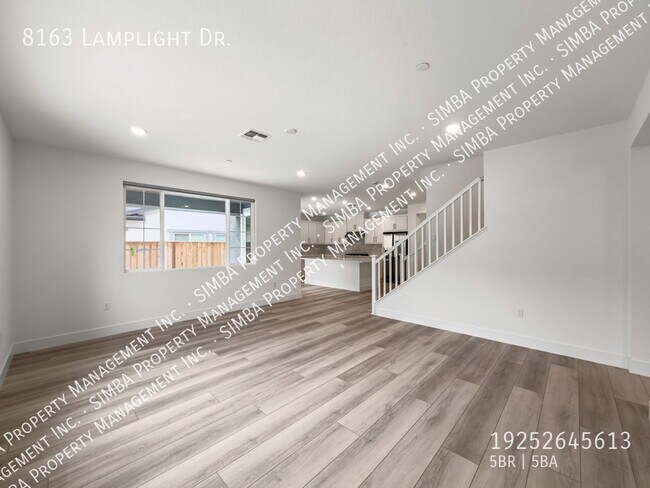 Building Photo - 8163 Lamplight Dr