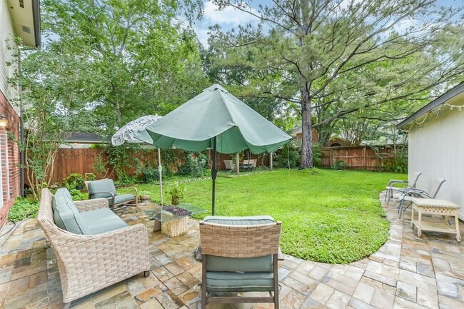 Building Photo - 1306 N Gabriel River Cir