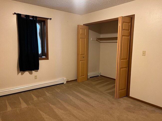 Building Photo - 534 Ouida Way