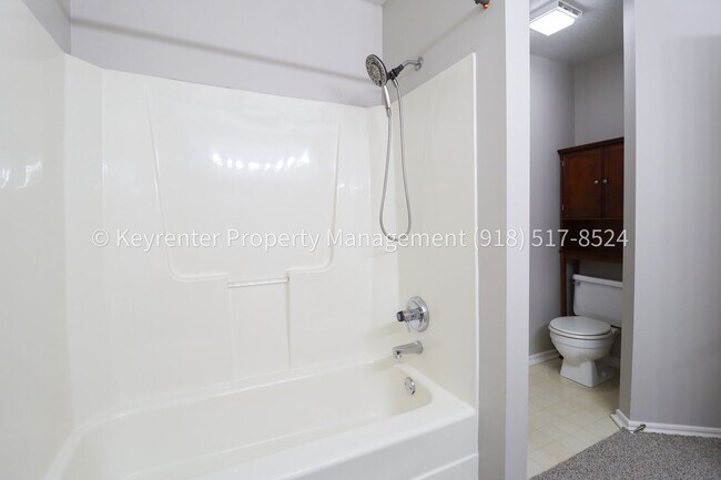 Building Photo - 1228 W 112th Dr S