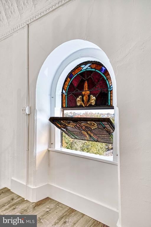 Building Photo - 177 Chestnut St