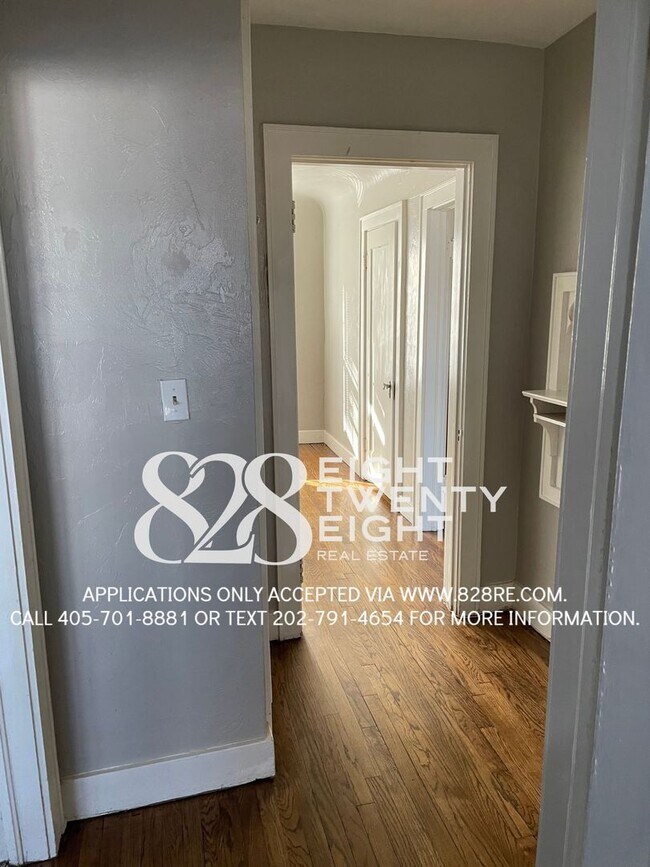 Building Photo - AVAILABLE NOW! CUTE 1st FLOOR 1 BED/1 BATH with BONUS ROOM IN NW OKC!