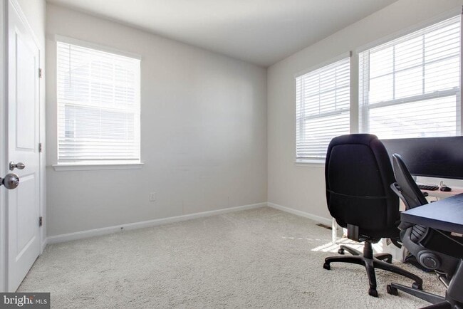 Building Photo - 7928 Patterson Wy