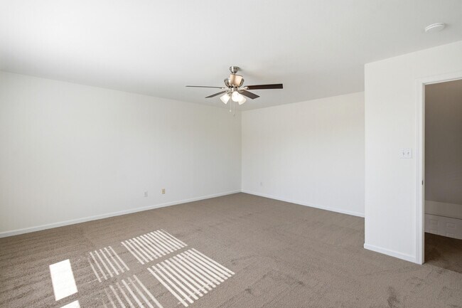 Building Photo - 3520 Prescott Dr