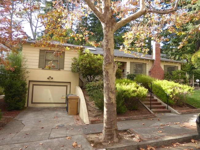 Building Photo - PENDING WITH ACCEPTED APPLICATION - TWO BE...