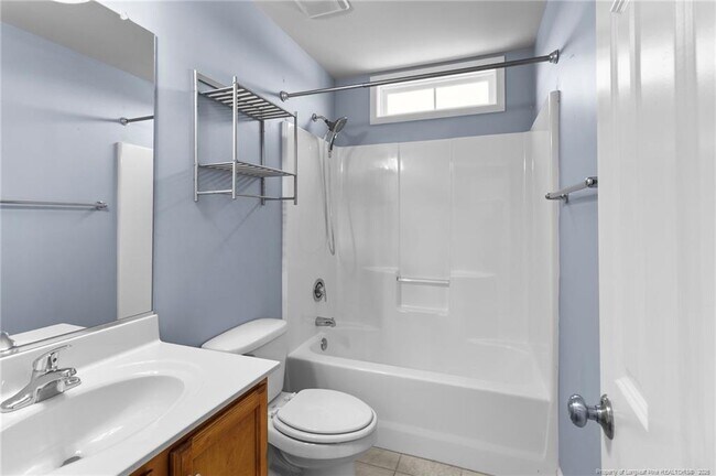 Building Photo - 269 Declaration Dr