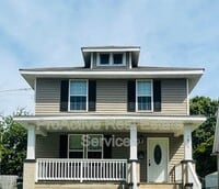 Building Photo - 1818 Canton Ave