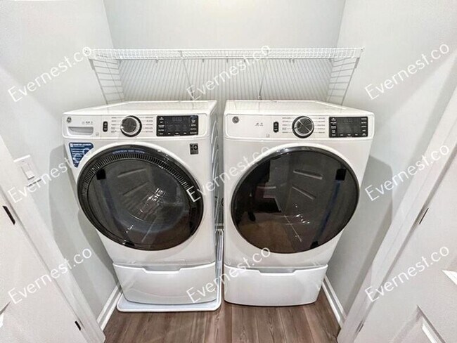 Building Photo - 2671 Whistler Wy NE