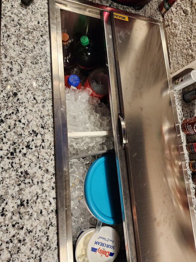 Building Photo - 209 Hardwicke Ln