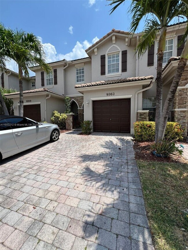 Primary Photo - 9363 SW 219th St