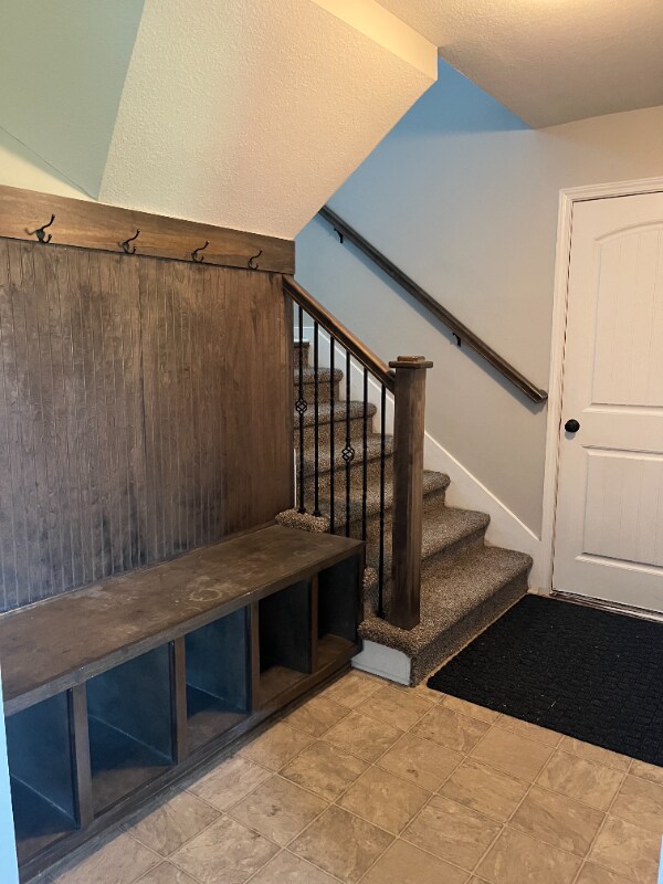 Building Photo - 904 N Cypress Cir