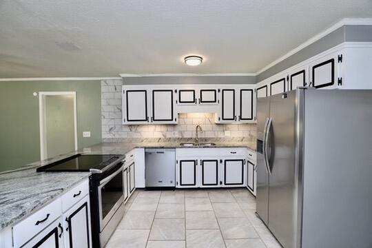 Building Photo - 3 Spring Lake Dr