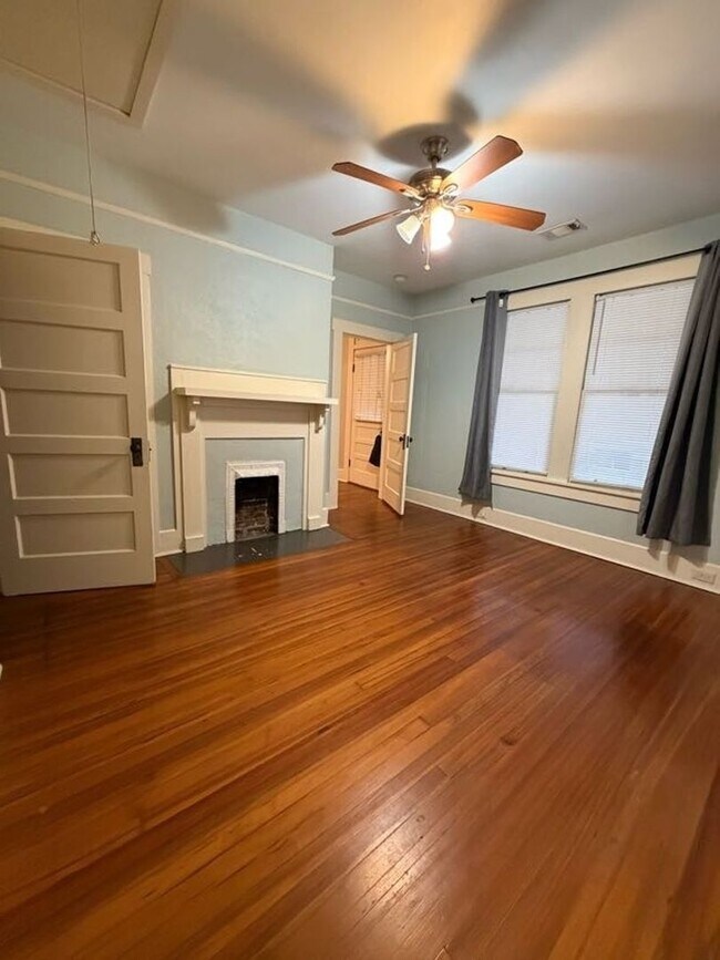 Building Photo - Midtown Bungalow 2BR House in Columbus Near Park