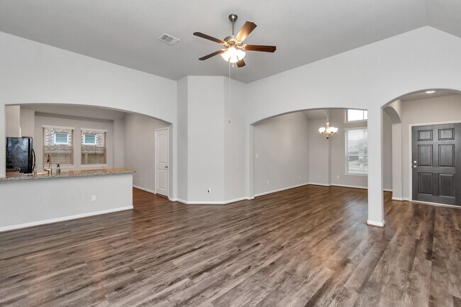 Building Photo - 4406 Low Meadow Ln