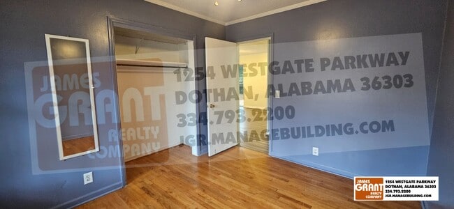 Building Photo - 1616 Randall Rd