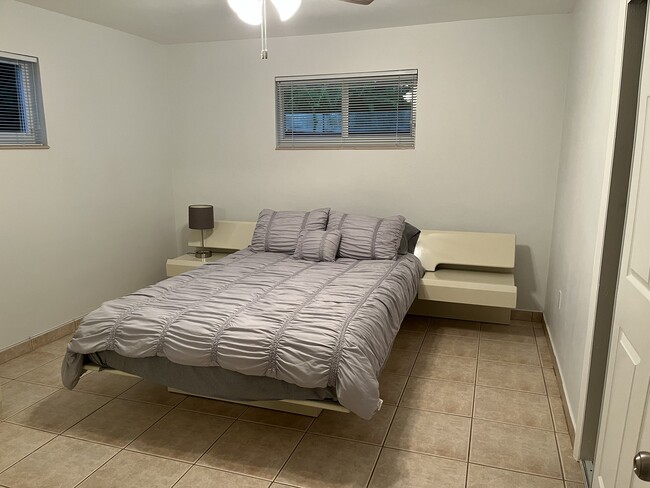 Bedroom #1 with optional queen set - 3066 Aviation Ave