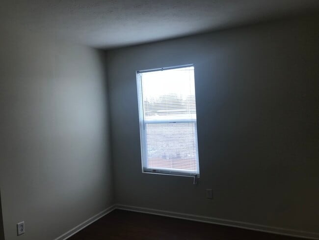 Building Photo - 8105 Whistlewood Dr