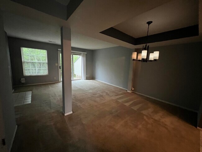 Building Photo - 7115 Sweetwater Dr