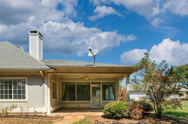 Building Photo - 4525 Teasley Ln