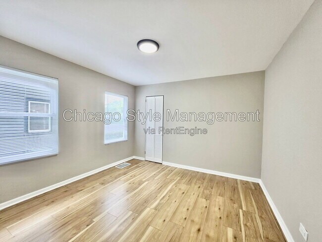 Building Photo - 14813 Evers St