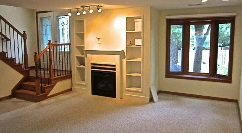 Building Photo - 65 Benthaven Pl