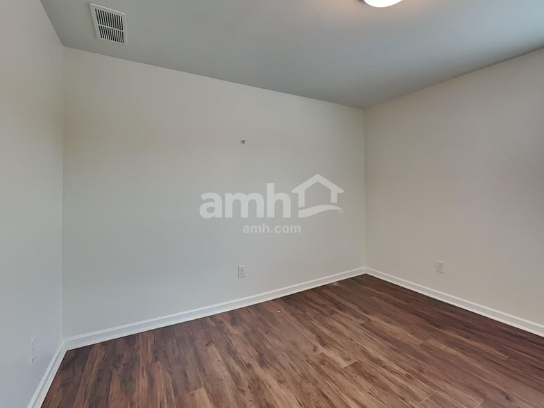 Building Photo - 321 Bowfin Trl