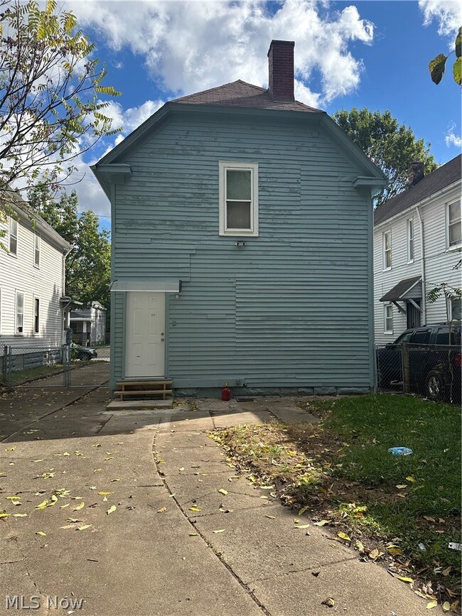 Building Photo - 3636 E 55th St