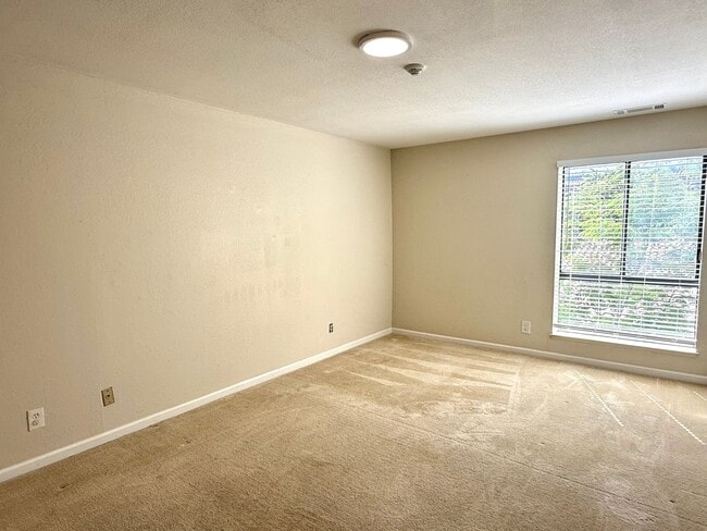 Building Photo - COMING SOON! $2850 / 2 BR - GORGEOUS REMOD...