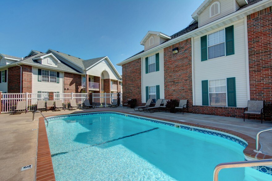 hawthorn-suites-apartments-springfield-mo-apartment-finder
