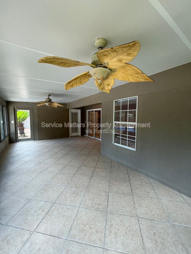 Building Photo - 5784 Twisted Oak Ct