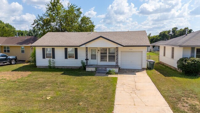 Building Photo - RENT TO OWN – DEL CITY, OK