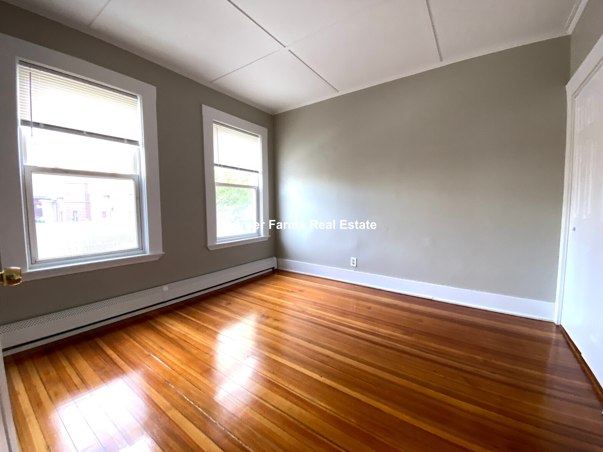 Building Photo - 6 Bowdoin St