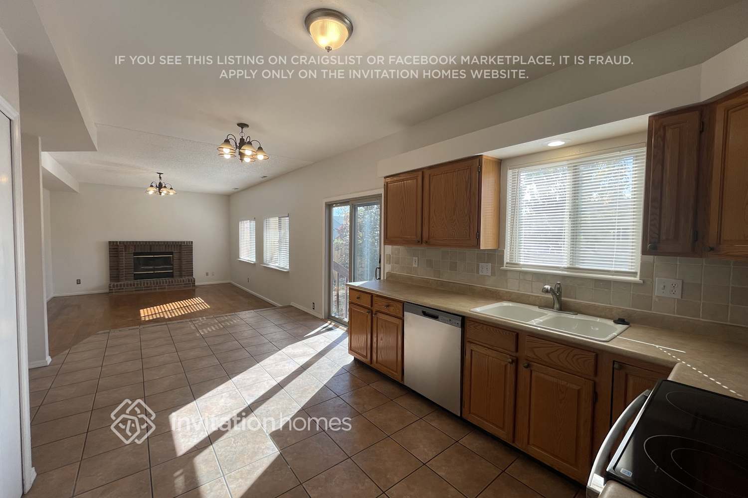 Building Photo - 7920 Camfield Cir