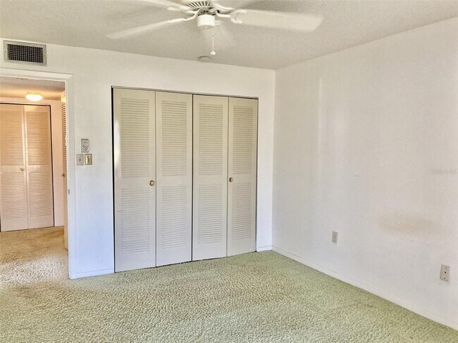 Building Photo - 202 47th Ave Dr W