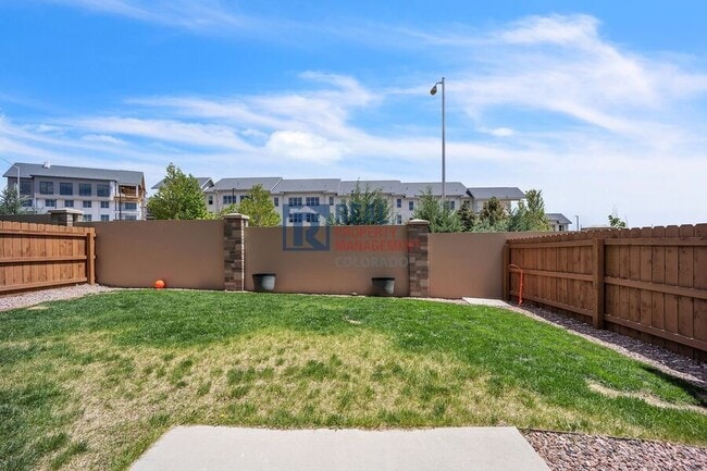 Building Photo - 793 Grissom Dr.