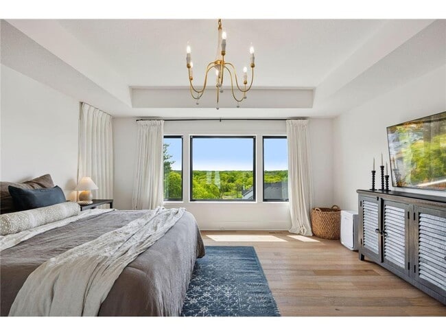 Building Photo - 6297 Yuma Ln N