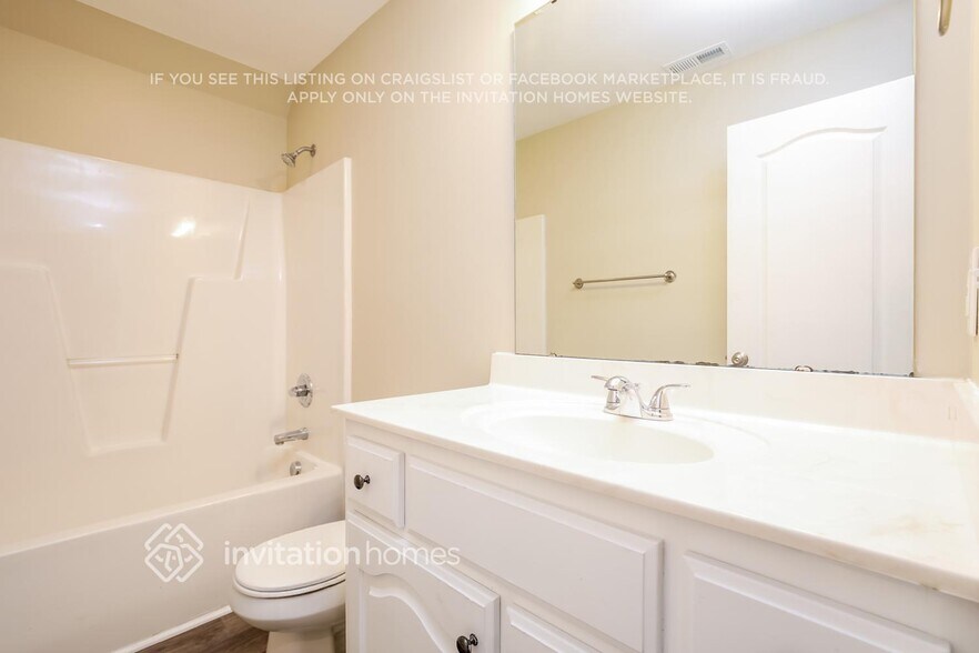 Building Photo - 68 Crabapple Ln