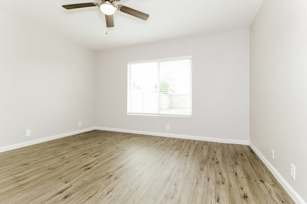 Building Photo - 10235 W Medlock Dr