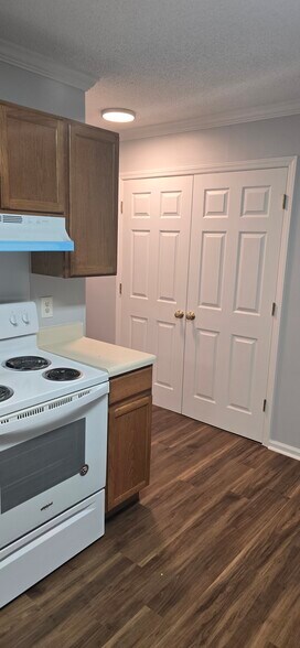 Building Photo - 3606 Bethany Trce