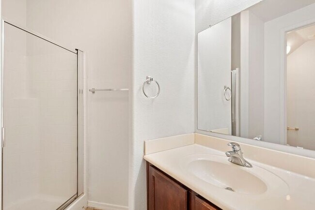 Building Photo - Stunning two-story in San Tan Valley